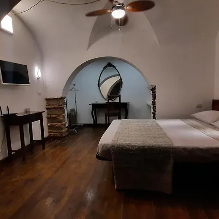 Cozyhome Nyaraló Catania-Fontanarossai nemzetközi repülőtér